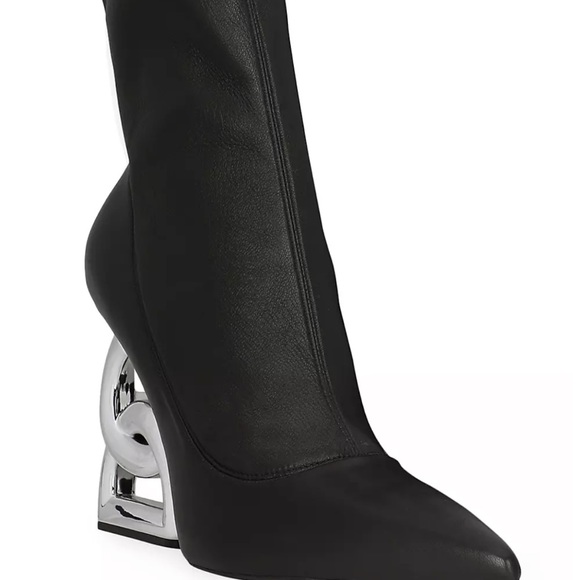 Dolce & Gabbana boots - Picture 2 of 3